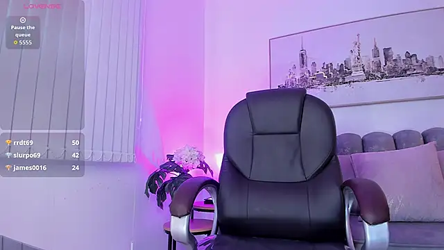 zharaa_fox's Live XXX Chat