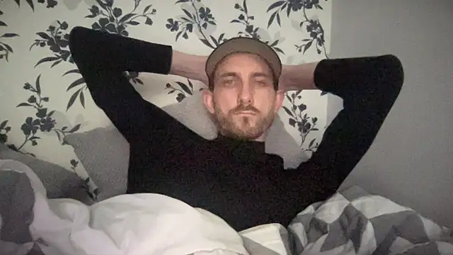 Big8inchUncutCockのウェブカメラショー