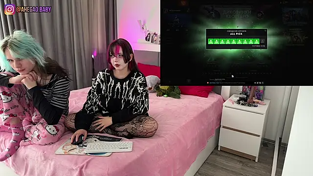 عرض كام h3ntai_baby