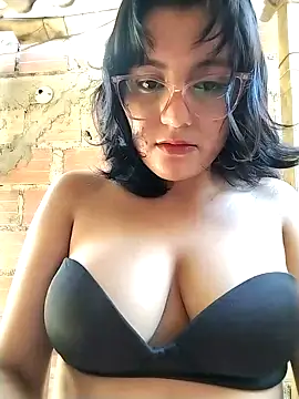 sienna_elara's Webcam Show