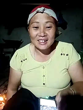 kalara_kail Adlı Modelin Canlı XXX Sohbeti