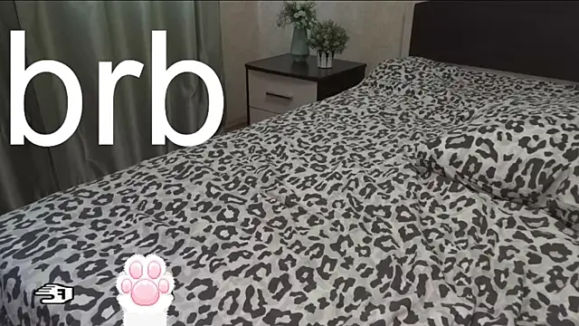 SamanthaLA Adlı Modelin Canlı XXX Sohbeti