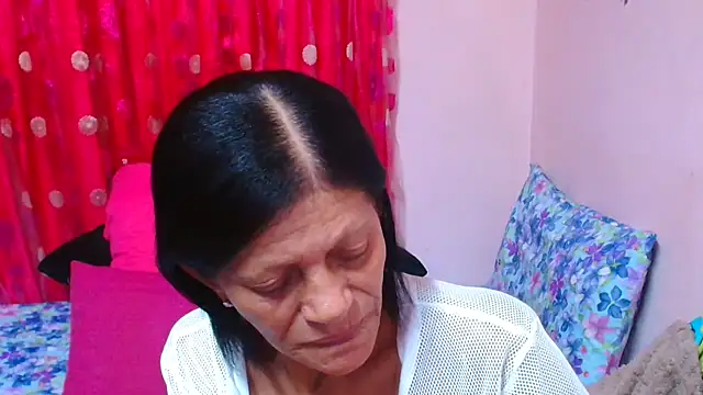 Chat XXX Live SLUTTYROXY