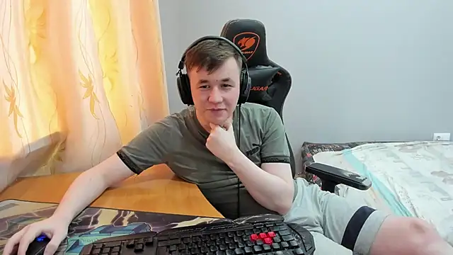 Webkamerová show iliaskrislove