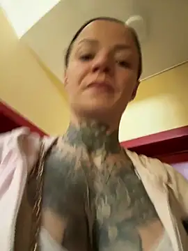 SkinnyLilly 웹캠 쇼