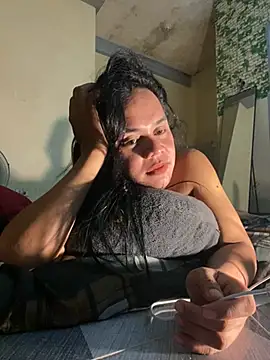 sweetyula webkamerás műsora