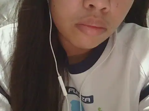 ChubbyButty live XXX chat