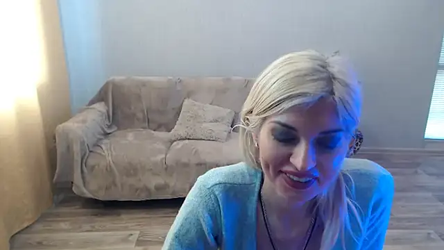 SexyBeatriice 即時 XXX 聊天