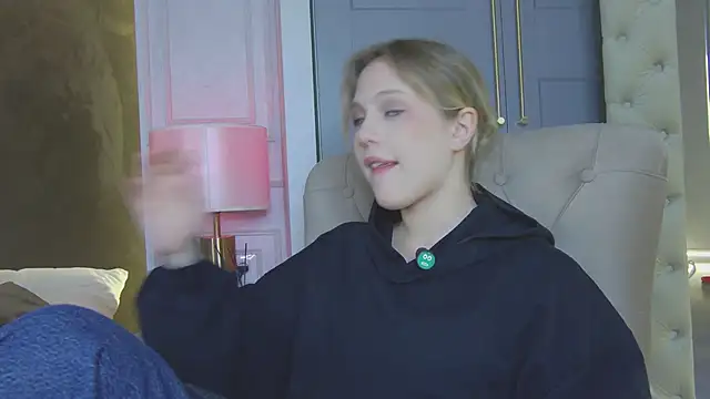 CaitlinSugar's Live XXX Chat