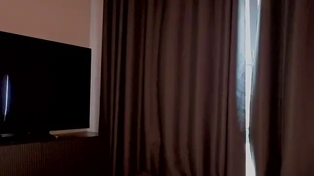 แชท XXX สดของ elfinvibes