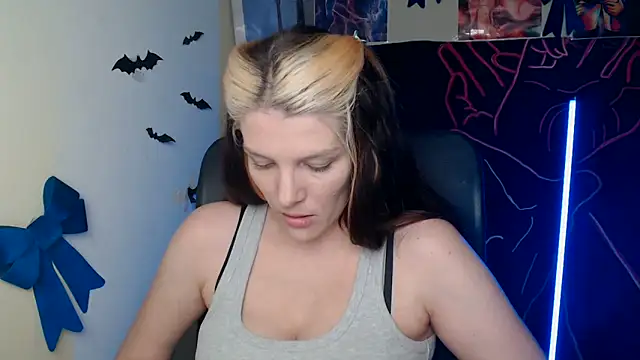 XXX chat uživo modela VanessaRey_