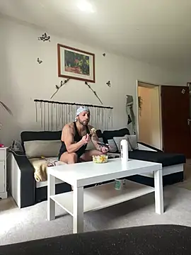 Mohdollmen Pertunjukan Webcam