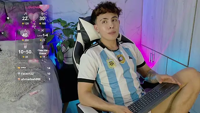 Saimonvela's Webcam Show