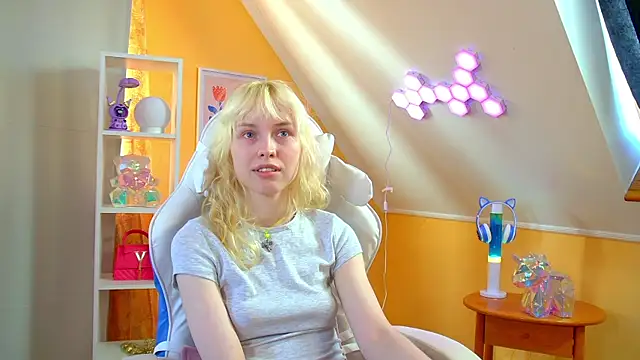 HannahHollis Live XXX-Chat