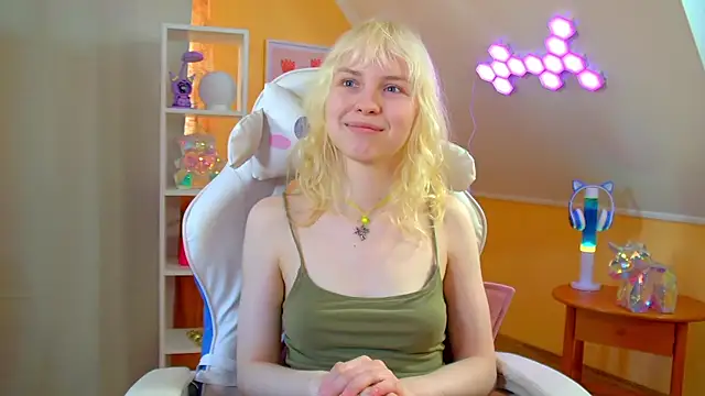 HannahHollis – Naživo XXX chat