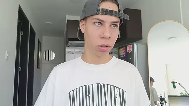 grey___27's Webcam Show