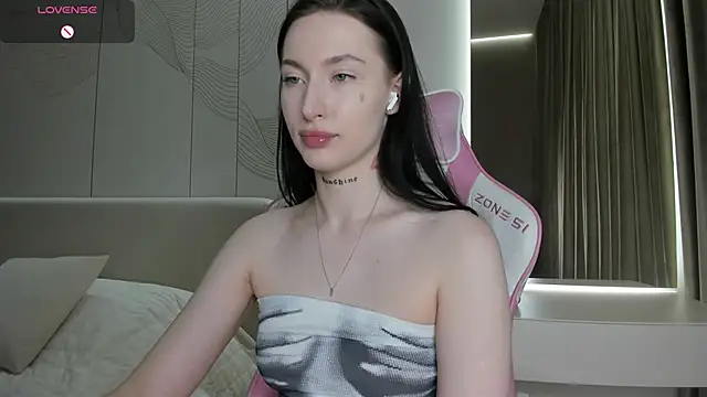 JenniferQueen11 即時 XXX 聊天