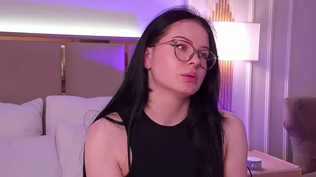 CindyMilのライブXXXチャット