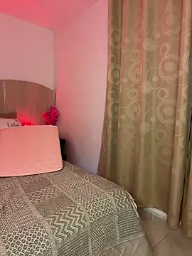 XXX chat uživo modela Vicky_Saidi