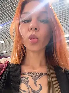 Sembang XXX Secara Langsung RosieSecret