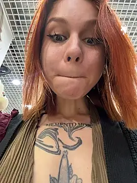 Czat XXX na żywo – RosieSecret