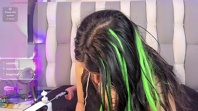 Živý XXX chat IsaDiiaz