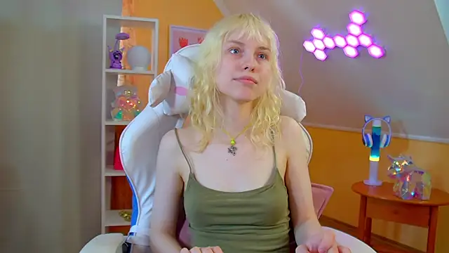 Chat XXX en directo de HannahHollis