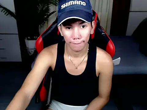 drinkmycumx Adlı Modelin Web Kamerası Şovu