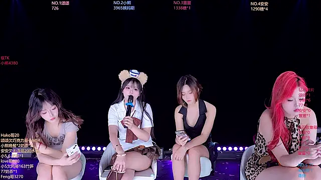 prettygirls-001 Webcamshow