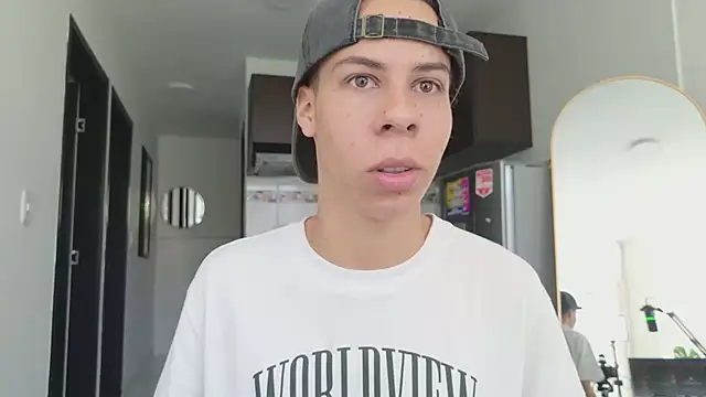 grey___27のウェブカメラショー