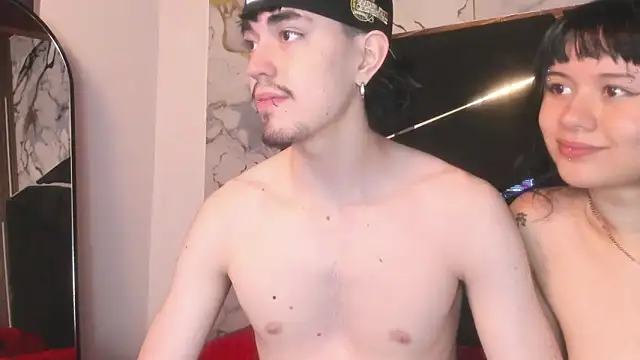 Couple_In_Heat 现场XXX聊天