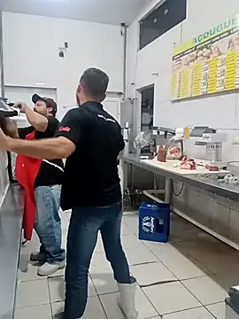 Sembang XXX Secara Langsung RobertoLuiz84