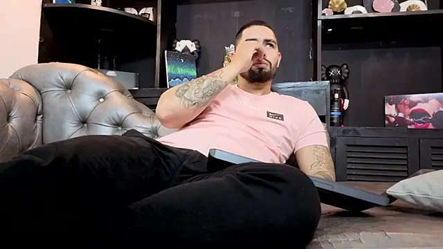 matteosantos Adlı Modelin Web Kamerası Şovu