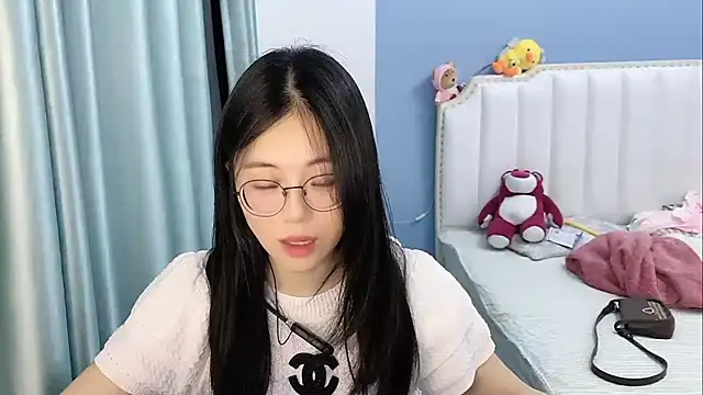 Luna-666 Chat XXX in diretta