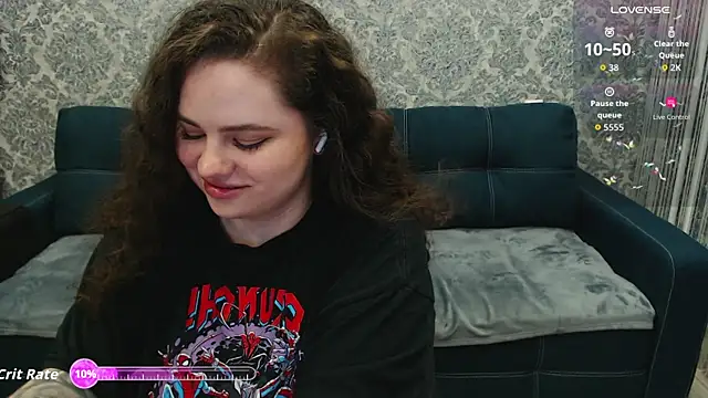 LunaRoub's Live XXX Chat