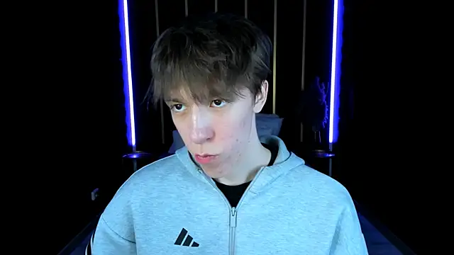 Czat XXX na żywo – MarkBranston