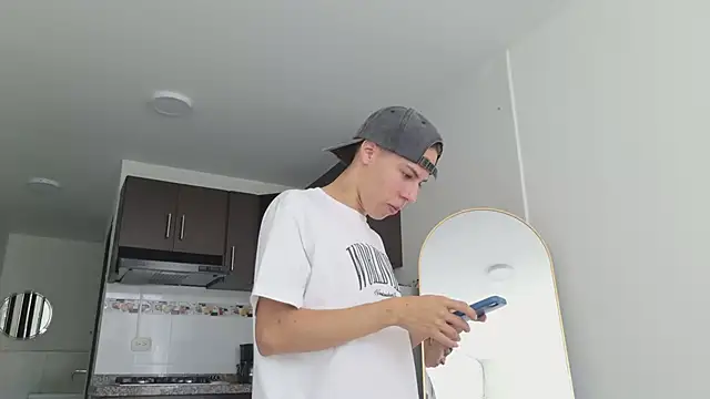 grey___27 élő XXX-chatje