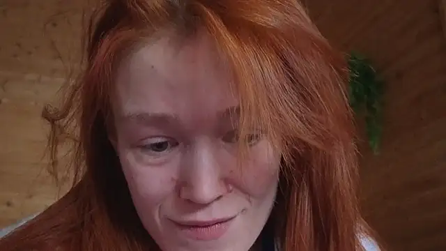 Онлайн чат XXX emiliyafox_