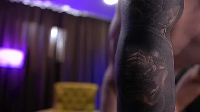 XXX chat uživo modela Jon_jon20