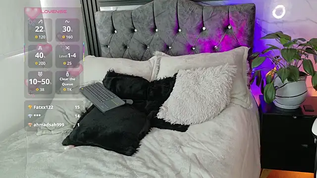 Živý XXX chat Saimonvela