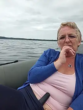 دردشة lescoquinsdu40 الجنسية المباشرة