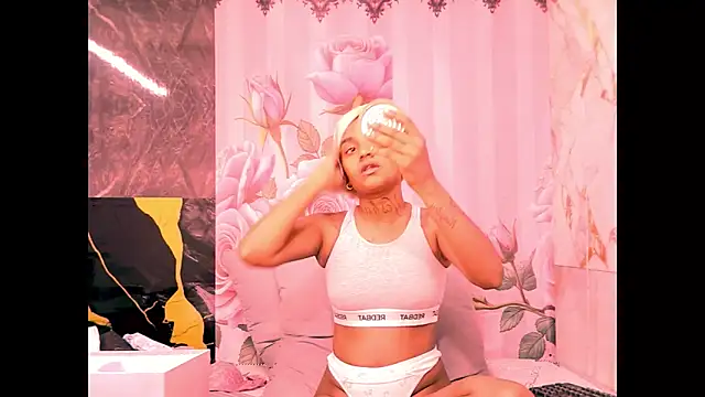 Webkamerová show indian_barbie