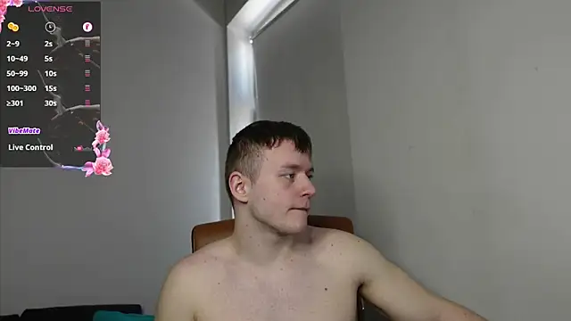 Онлайн чат XXX Richard_Dullas