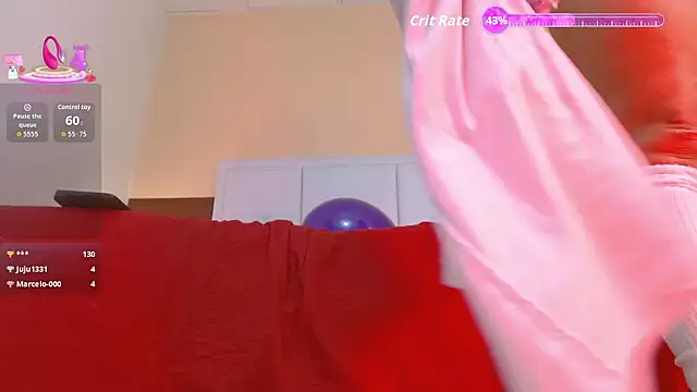 Chloe014_: онлайн-секс-чат