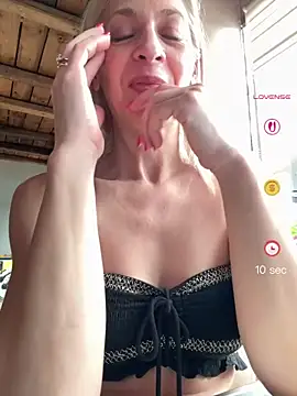 Webkamerová show HOTLadyluna