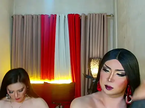 Incredible_Shemale's Webcam Show