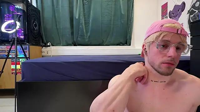 killa2053's Live XXX Chat