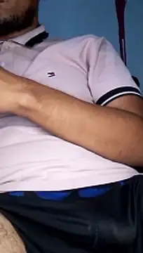 Pokazy przed kamerką – Bosssweet22cm