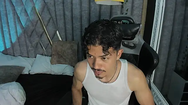 NicolaiKarav Webcam Show