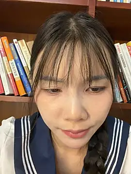 Fire-18's Live XXX Chat